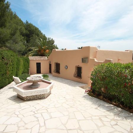 Chrisuli - Well Furnished Villa With Panoramic Views In Морайра Номер фото