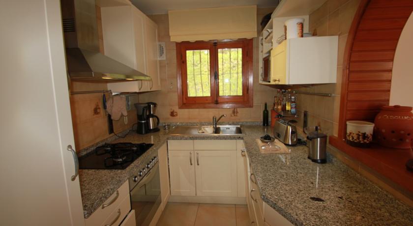 Chrisuli - Well Furnished Villa With Panoramic Views In Морайра Номер фото