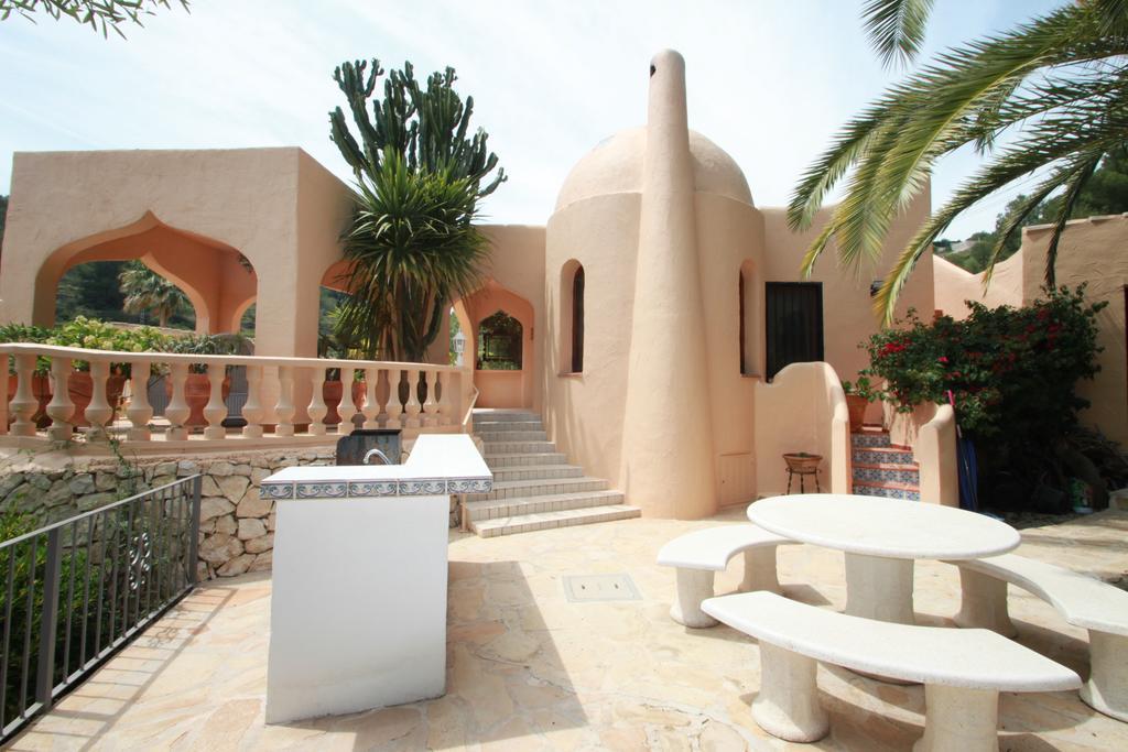 Chrisuli - Well Furnished Villa With Panoramic Views In Морайра Номер фото