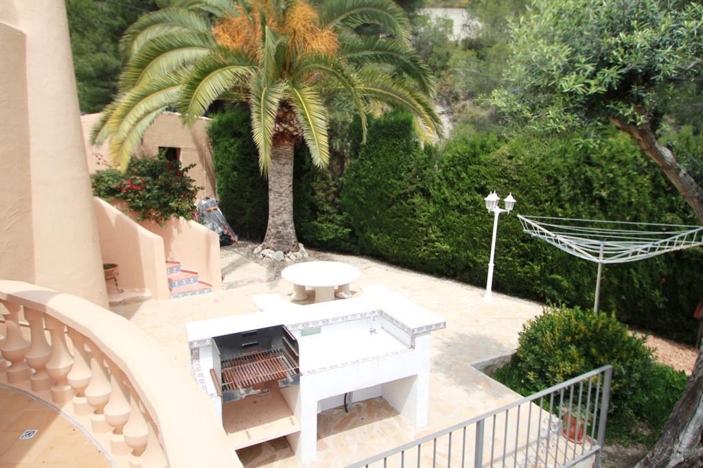 Chrisuli - Well Furnished Villa With Panoramic Views In Морайра Номер фото